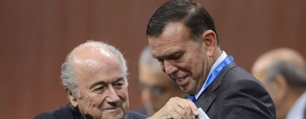 Presidente de Conmebol reitera que cooperar� con investigaci�n sobre corrupci�n
