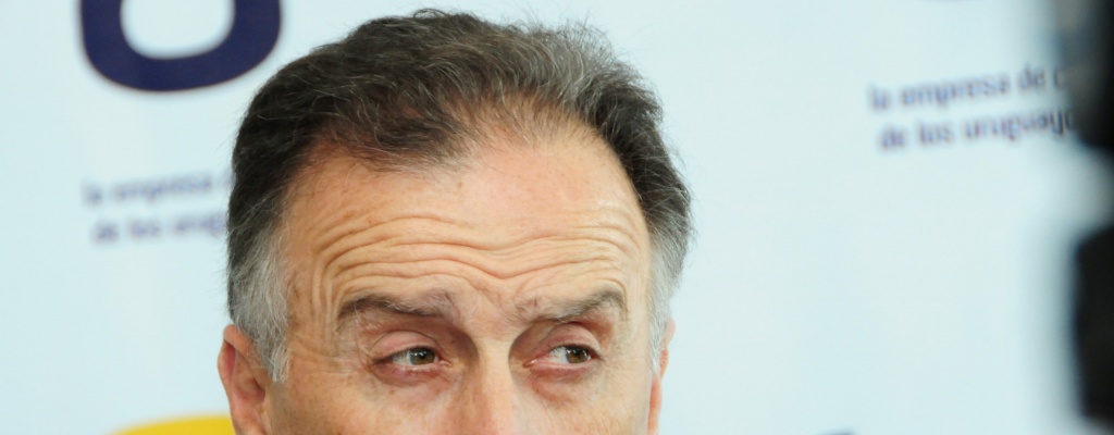 Senado aprob� venia de Calloia para CND con votos del Frente Amplio