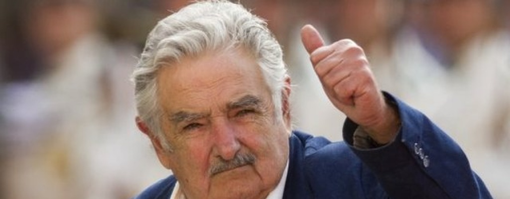 Mujica rest� importancia al funcionamiento tard�o del Parlamento que preocupa a V�zquez