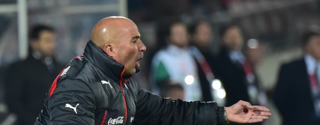 Para Sampaoli fue justo el triunfo; Quinteros reclam� por el penal