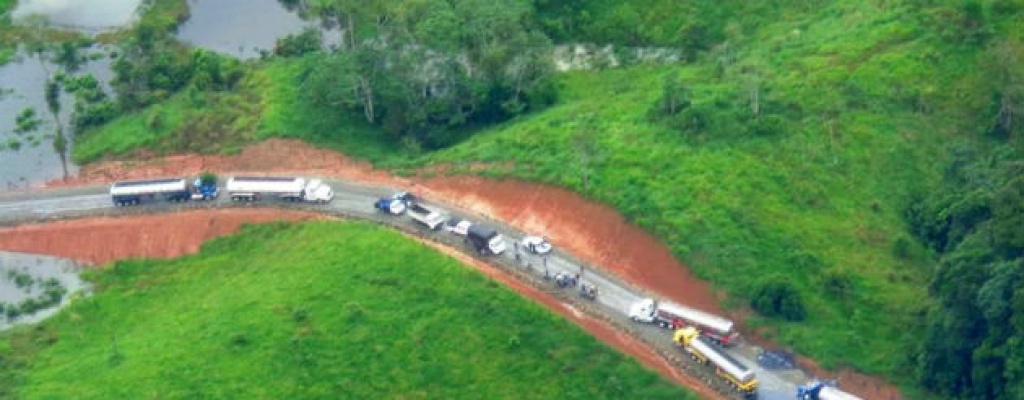 Desastre ecol�gico en Colombia; acusan a las FARC