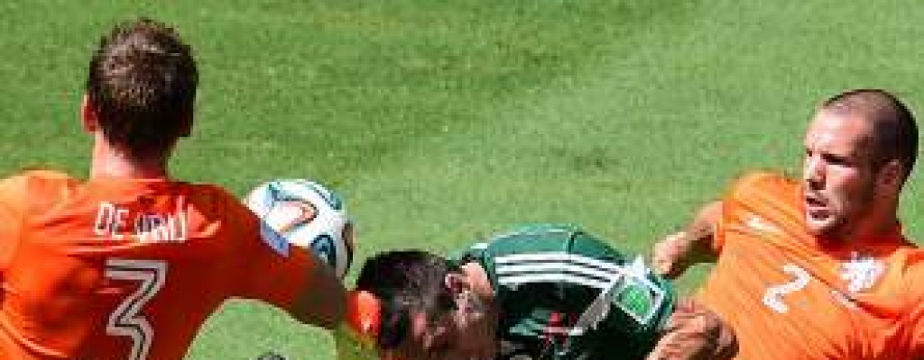 Holanda tambi�n sufre por las lesiones: un defensor, en duda 
