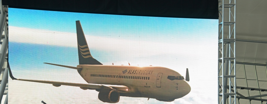 Trabajadores de Alas-U reclamar�n indemnizaci�n por m�s de 100 mil d�lares a periodista