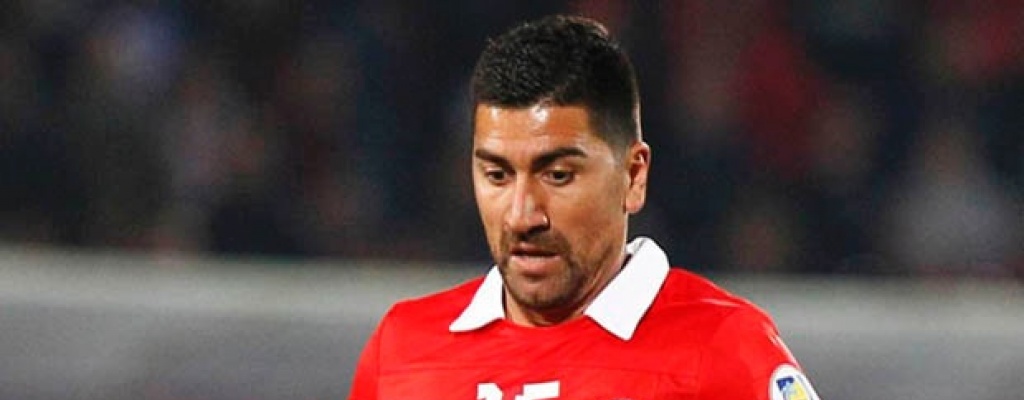 El chileno Pizarro tild� de "c�nicos" a los uruguayos por quejas del incidente Jara-Cavani