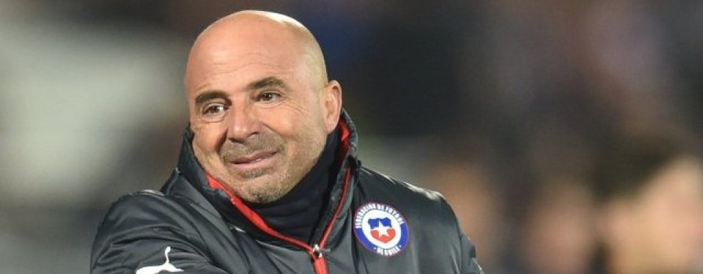 T�cnico chileno Sampaoli critic� a Uruguay tras sanci�n a Jara