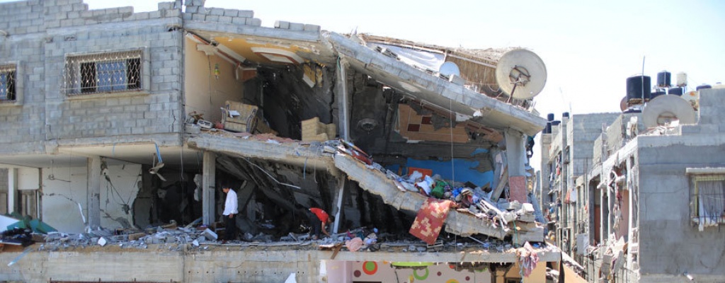 Abbas y Kerry discuten cese al fuego en Gaza