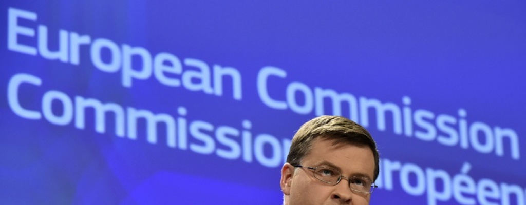 Comisi�n Europea: "No puede excluirse" la salida de Grecia del euro