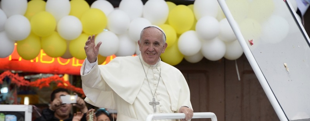 Francisco rumbo a Bolivia tras visita de tres d�as a Ecuador