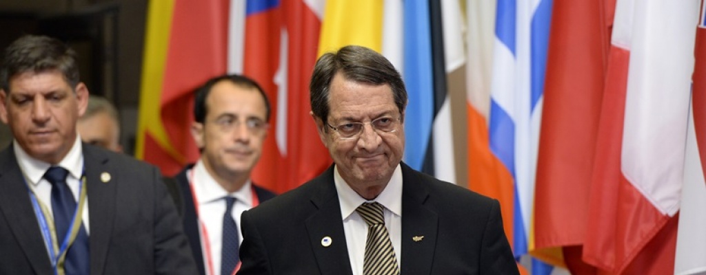 Reuni�n del Eurogrupo para definir ayuda transitoria a Grecia