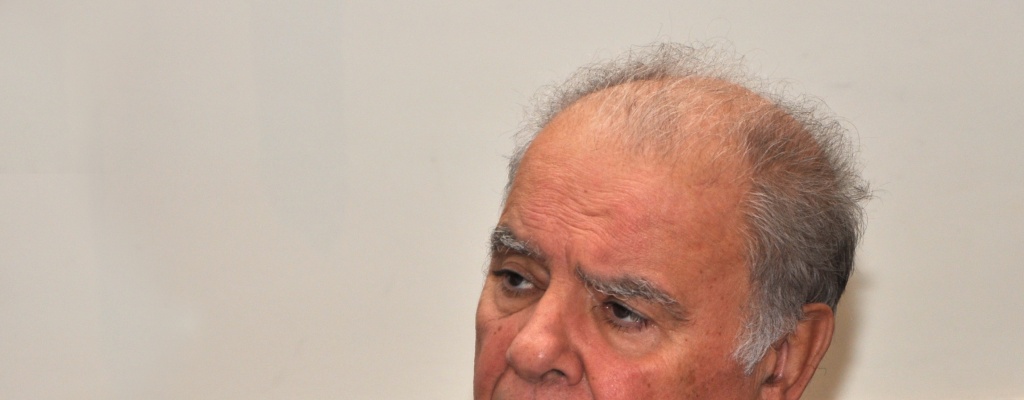 Iglesias opina que Uruguay est� preparado para enfrentar el enlentecimiento global y defiende el TISA