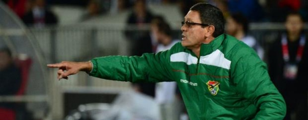 Federaci�n boliviana rescinde con su DT pese apoyo de los jugadores