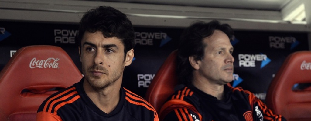 Pablo Aimar decidi� su retiro del f�tbol tras luchar contra una lesi�n