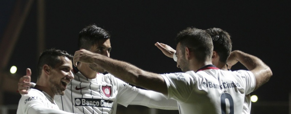 San Lorenzo gan� ante Arsenal y alcanz� la cima del Torneo argentino