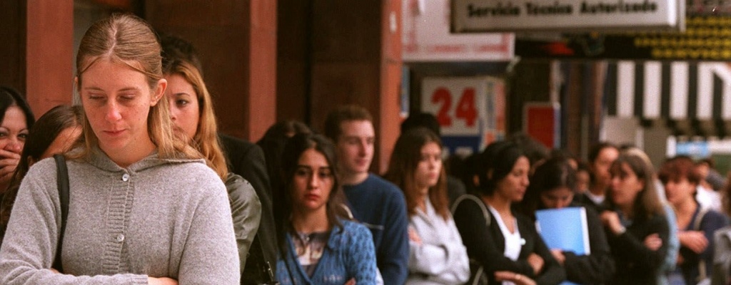 Espa�a: Cae la tasa de desempleo y se ubica en 22,37 %