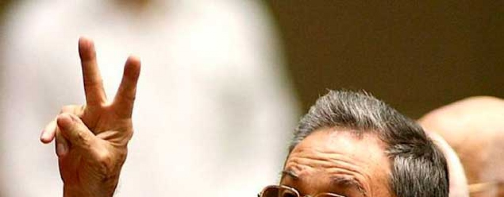 Ra�l Castro encabez� aniversario de asalto al Moncada en Cuba