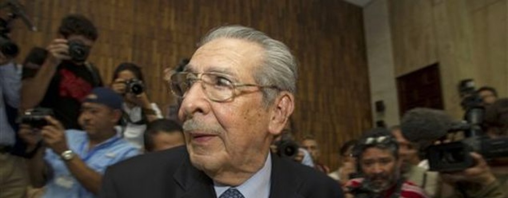 Tribunal ordena internaci�n a psiqui�trico de ex dictador guatemalteco