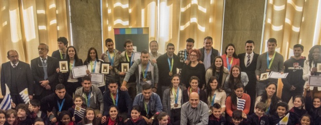 Intendencia de Montevideo homenaje� a medallistas uruguayos en Panamericanos
