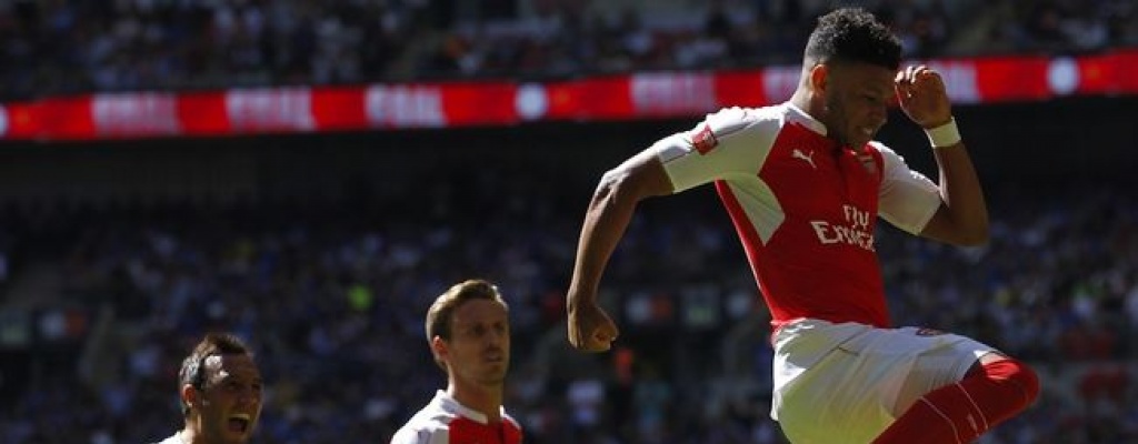 Arsenal venci� a Chelsea y consigui� la Supercopa en Inglaterra