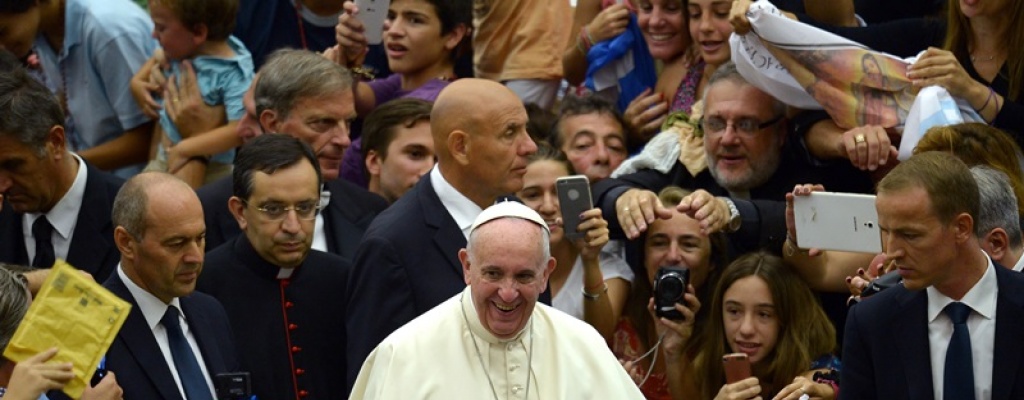 Francisco pidi� no tratar como excomulgados a divorciados que vuelven a casarse