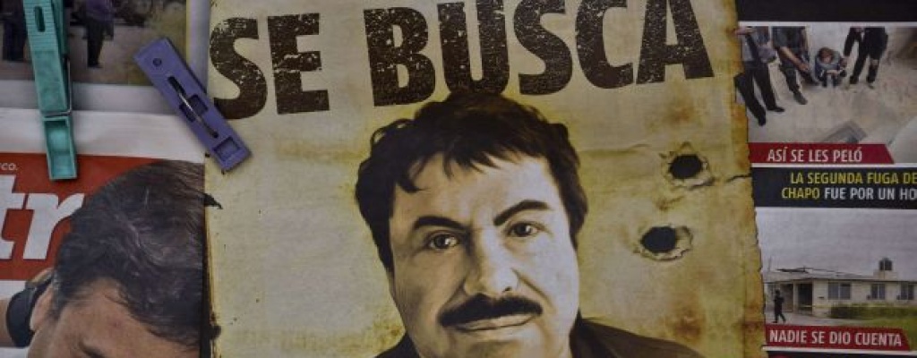 EE.UU publica cartel y tel�fonos para hallar al "Chapo" Guzm�n