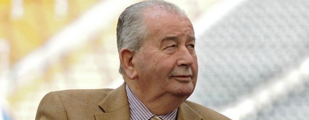 Muerte de Grondona sacude al f�tbol