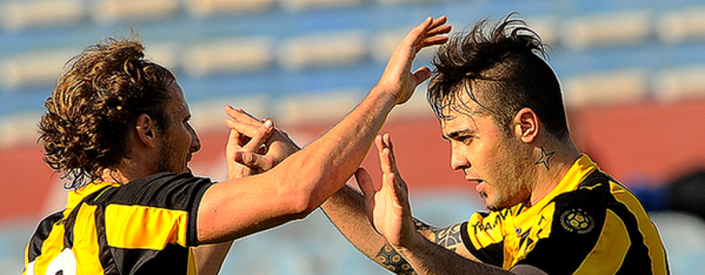 Apertura: Nacional y Pearol arrancaron en buena forma y son lderes