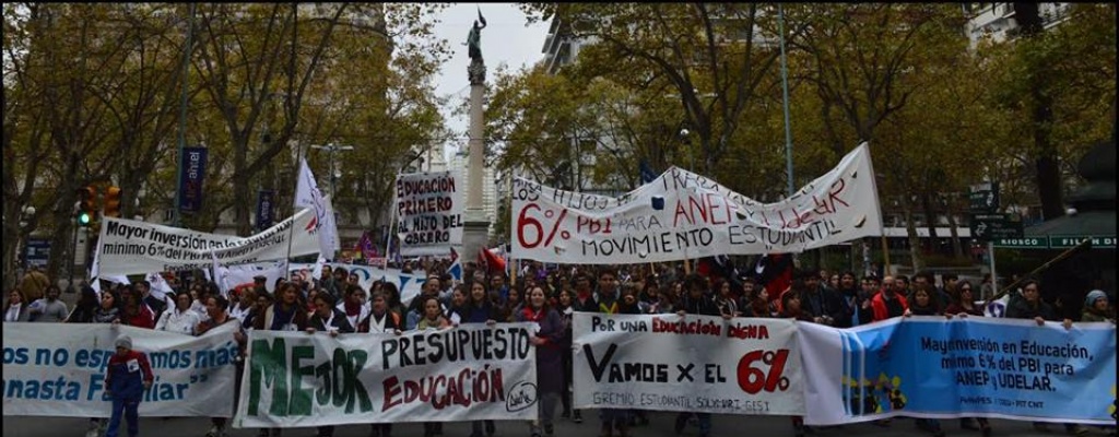Paro nacional con movilizacin de maestros, profesores y funcionarios de UTU