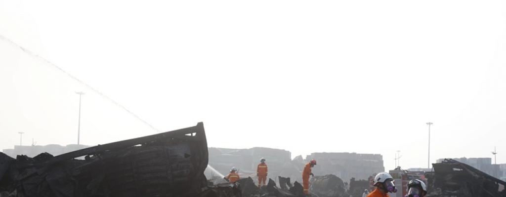 China: Sube a 121 los muertos por explosiones en puerto de Tianjin