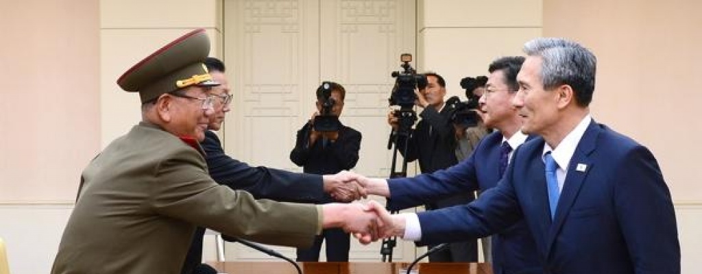 Las dos Coreas retoman las negociaciones para evitar escalada militar