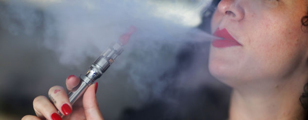 Los beneficios de los cigarrillos electr�nicos podr�an superar a los da�os