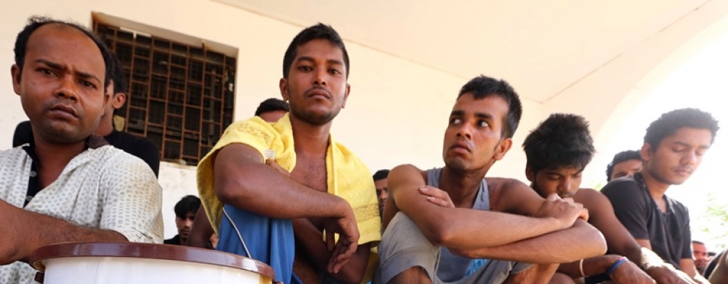 Naufragio de barco en Libia dej 76 migrantes muertos