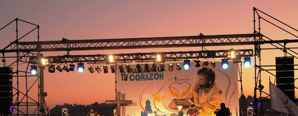 6000 jvenes catlicos se encontraron en el Kibon y proclamaron su fe 