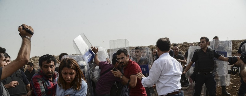 Bombardeos turcos contra PKK dejan 60 muertos en Irak