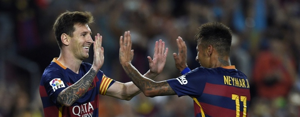 Barcelona gole� al Levante y sigue l�der en Espa�a con puntaje ideal