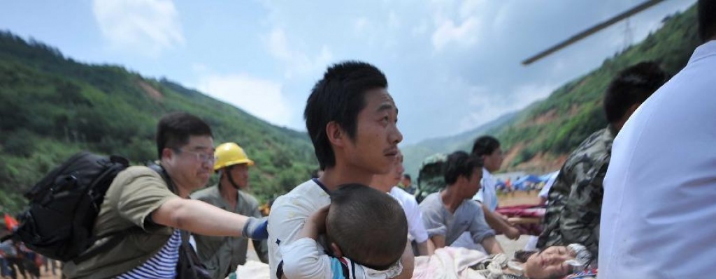 Sube a 410 n�mero de muertos por terremoto en suroeste de China