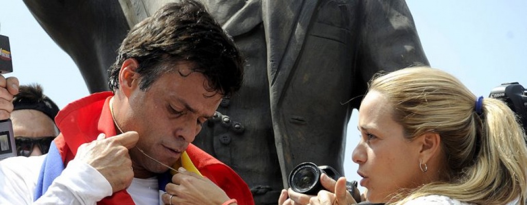 Venezuela: Esposa de Leopoldo L�pez denuncia que recibe "torturas" 