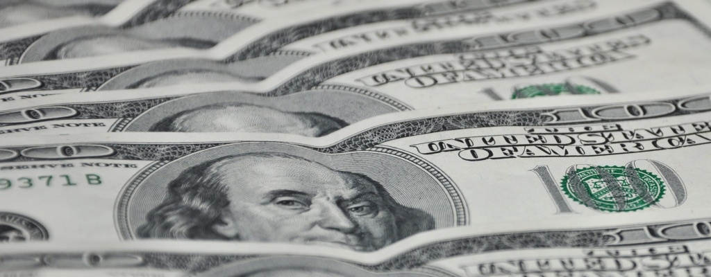 Operativos en el centro porte�o contra el d�lar blue 