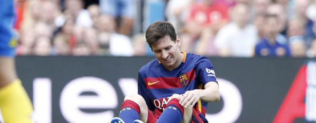 Messi sufri lesin en la rodilla izquierda y ser baja por ocho semanas