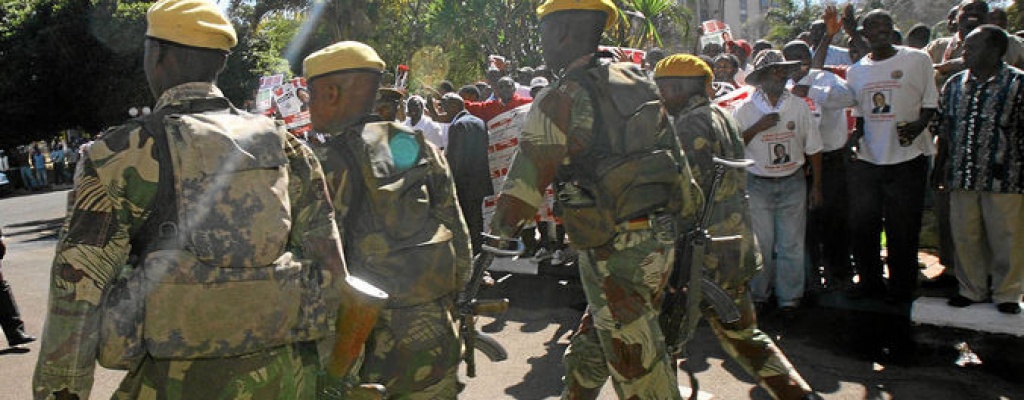 Veinte muertos en Mozambique en tiroteo que involucr a convoy del lder de la oposicin
