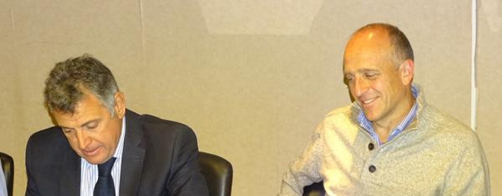 Coito renov contrato con la AUF y seguir entrenando la Sub-20