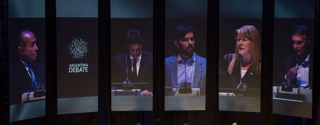 Debate presidencial en Argentina marcado por crticas al ausente Scioli