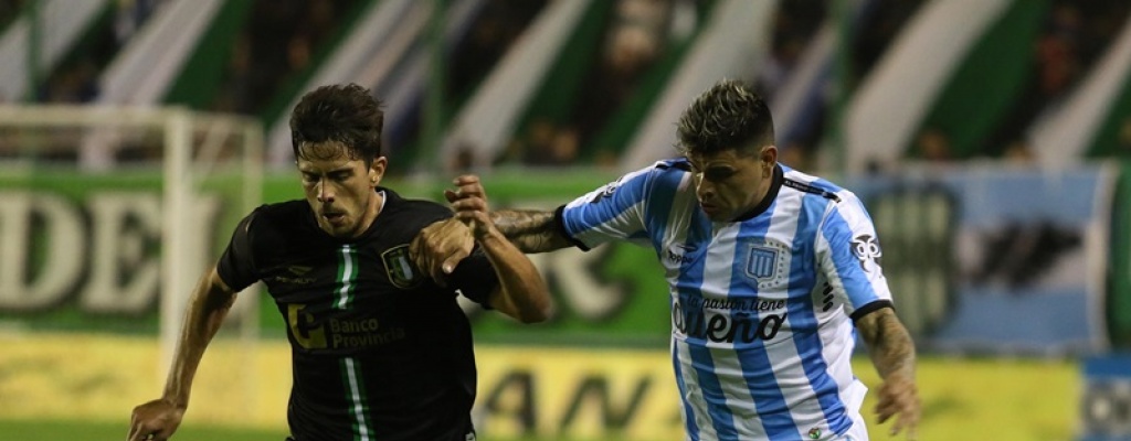 Racing igual� con Banfield y se despidi� de la lucha por el t�tulo