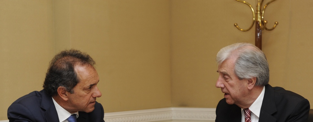 Scioli cruza el charco para ver a Vzquez