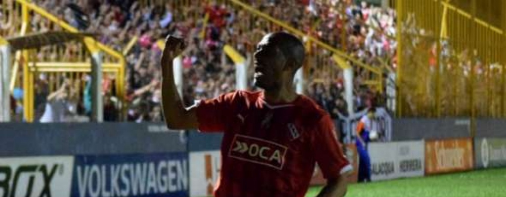 Argentina: Goleadas de Independiente y Huracn en inicio de fecha 28