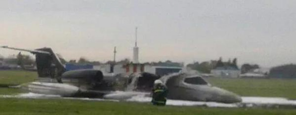 Argentina: Avi�n se incendi� en Aeropuerto de San Fernando