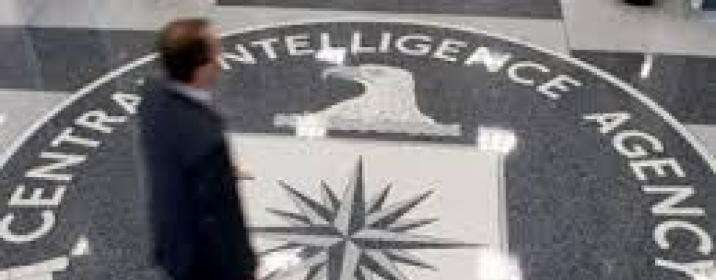 EEUU: ciberpirata dice que accedi a correo electrnico de jefe de la CIA 