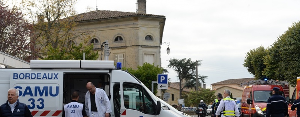 Francia: Al menos 42 muertos en choque entre autobs y camin 