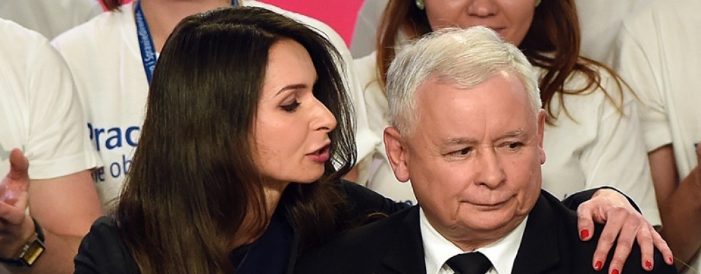 Conservadores euroescpticos vuelven al poder en Polonia