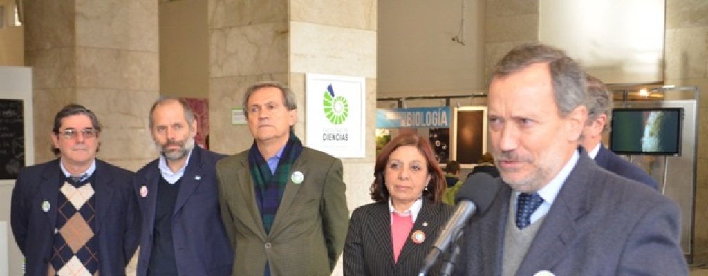 Juan Cristina reelecto como decano por cuatro a�os m�s 