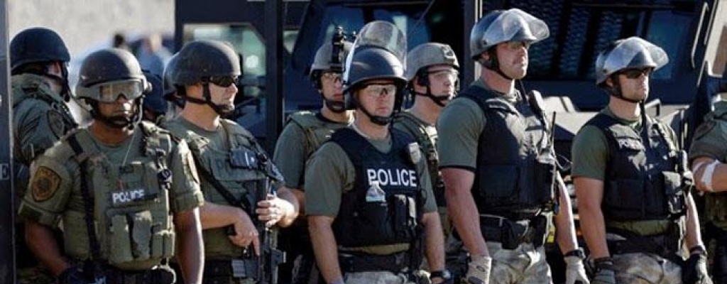 Estados Unidos: Dos policas detenidos por muerte de nio 